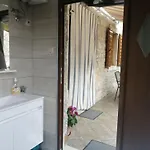 'vickovi' Mit Gemeinschaftspool By Interhome Feriehus